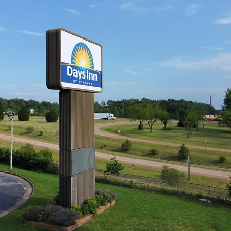Days Inn By Wyndham Forrest City Exteriör bild